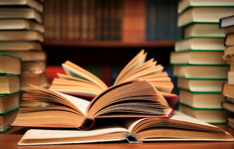 Must-Read Books for Personal and Business Growth